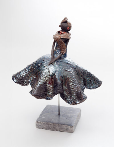 Danseuse au turban sur socle Raku