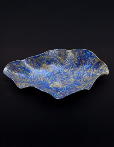 Grand plat ovale bleu et or HT
