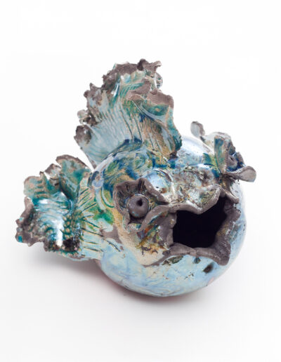 Poisson Raku irisé bleu