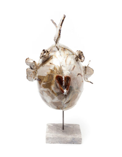 Poisson beige et bronze sur socle marbre