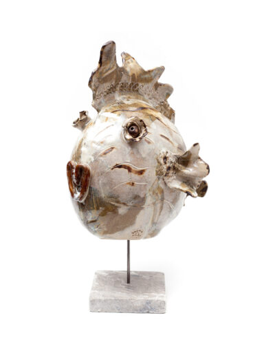 Poisson beige et bronze sur socle marbre